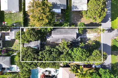 31 NE 14th Avenue, Pompano Beach, FL 33060 - Photo 1