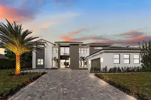 3716 Embassy Dr, West Palm Beach, FL 33401 - Photo 1