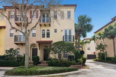 41 Via Floresta Drive, Boca Raton, FL 33487 - Photo 1