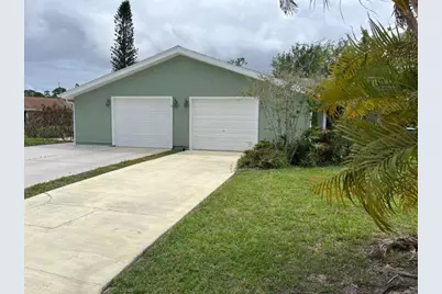 1438 SE Larkwood Circle, Port Saint Lucie, FL 34952 - Photo 1
