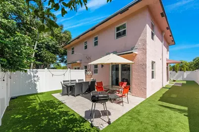 1129 N Andrews Avenue #1129, Fort Lauderdale, FL 33311 - Photo 1