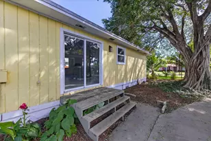 117 NE 8th St, Pompano Beach, FL 33060 - Photo 1