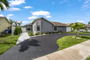 8200 SW 3rd Ct, North Lauderdale, FL 33068 - Photo 1