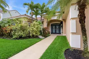 10114 Hunt Club Ln, Palm Beach Gardens, FL 33418 - Photo 1