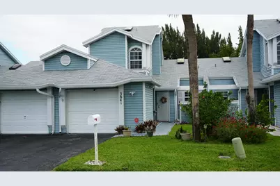 3841 Island Club Circle E, Lake Worth, FL 33462 - Photo 1
