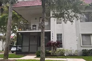 16206 Laurel Dr, Weston, FL 33326 - Photo 1