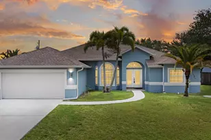 2001 SW Salvatierra Blvd, Port Saint Lucie, FL 34987 - Photo 1