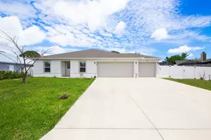 228 SE Sims Cir, Port Saint Lucie, FL 34984 - Photo 1