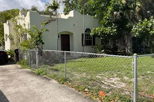 628 54th St, West Palm Beach, FL 33407 - Photo 1