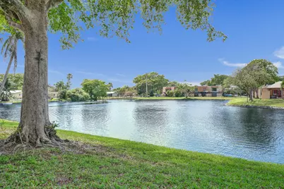8992 Palm Tree Lane #8992, Pembroke Pines, FL 33024 - Photo 1