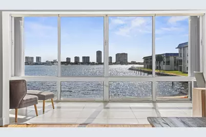 2936 Lake Shore Drive #204, West Palm Beach, FL 33404 - Photo 1