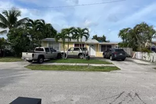 922 SW 11th Ave, Delray Beach, FL 33444 - Photo 1
