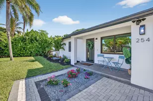 254 NE 20th St, Delray Beach, FL 33444 - Photo 1