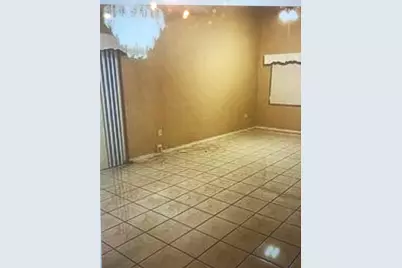 142 Gables Boulevard, Weston, FL 33326 - Photo 1