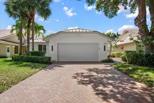 422 River Edge Rd, Jupiter, FL 33477 - Photo 1