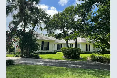12477 Seminole Boulevard, North Palm Beach, FL 33408 - Photo 1