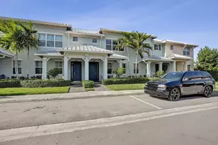 1300 Eucalyptus Dr, Hollywood, FL 33021 - Photo 1