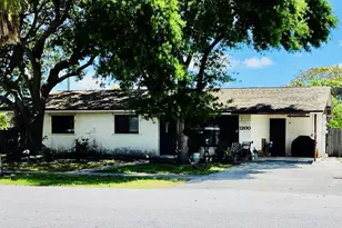 1200 W Broward St, Lantana, FL 33462 - Photo 1