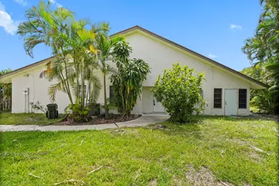 200 SW 29th Avenue, Delray Beach, FL 33445 - Photo 1