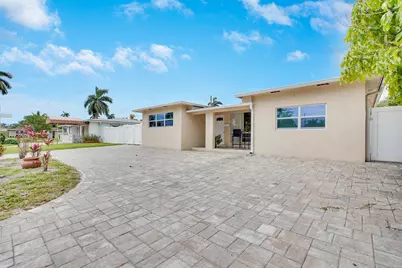 104 N 31st Court, Hollywood, FL 33021 - Photo 1