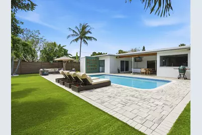 9744 Dahlia Avenue, Palm Beach Gardens, FL 33410 - Photo 1