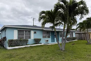 520 W Blue Heron Blvd, Riviera Beach, FL 33404 - Photo 1