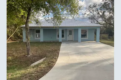 2432 NW 5th Street, Okeechobee, FL 34972 - Photo 1