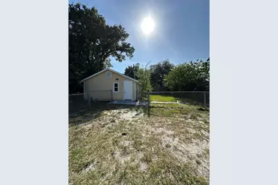 321 N 11th Street #D, Fort Pierce, FL 34950 - Photo 1