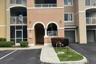 6533 Emerald Dunes Dr, West Palm Beach, FL 33411 - Photo 1