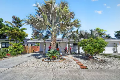 1720 N L Street, Lake Worth Beach, FL 33460 - Photo 1