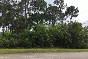5925 NW Hann Dr, Port Saint Lucie, FL 34986 - Photo 1