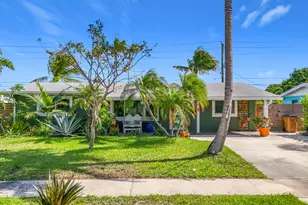 6 SE 10th Ct, Deerfield Beach, FL 33441 - Photo 1