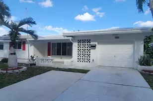 7002 NW 71st Ave, Tamarac, FL 33321 - Photo 1