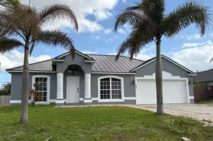 637 SE Tanner Ave, Port Saint Lucie, FL 34984 - Photo 1