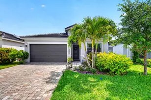 7527 Moonrise Dr, Lake Worth, FL 33467 - Photo 1
