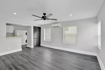 234 NE 14th Avenue #2, Pompano Beach, FL 33060 - Photo 1