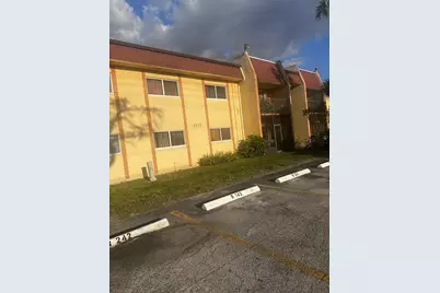 2972 NW 55th Avenue #1c, Lauderhill, FL 33313 - Photo 1