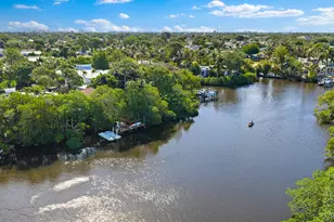 702 Warren Dr, Jupiter, FL 33458 - Photo 1