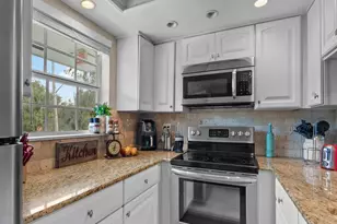 1901 Indian River Blvd, Vero Beach, FL 32960 - Photo 1