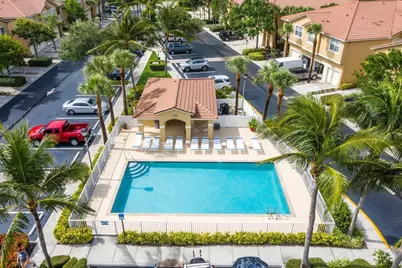 152 Village Boulevard #H, Tequesta, FL 33469 - Photo 1