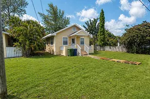 135 SE 4th St, Hallandale Beach, FL 33009 - Photo 1