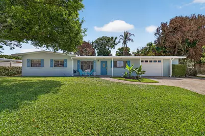 3040 Summit Street, Fort Pierce, FL 34982 - Photo 1