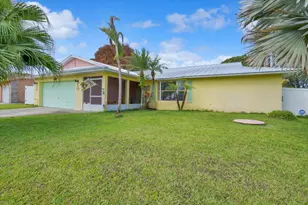 148 SE Whitmore Dr, Port Saint Lucie, FL 34984 - Photo 1