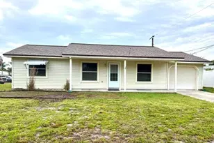 10841 SE Fir Dr, Hobe Sound, FL 33455 - Photo 1