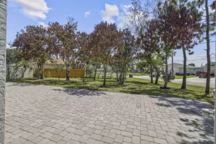 5445 NW Briscoe Dr, Port Saint Lucie, FL 34986 - Photo 41