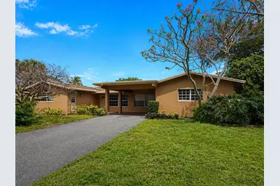 198 SW 15th Street, Boca Raton, FL 33432 - Photo 1