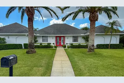10124 Seagrape Way, Palm Beach Gardens, FL 33418 - Photo 1