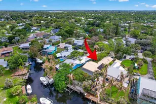 1272 SW Evergreen Ln, Palm City, FL 34990 - Photo 1