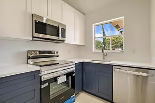 320 NE 42nd St, Boca Raton, FL 33431 - Photo 1