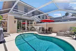 423 Capistrano Dr, Palm Beach Gardens, FL 33410 - Photo 1